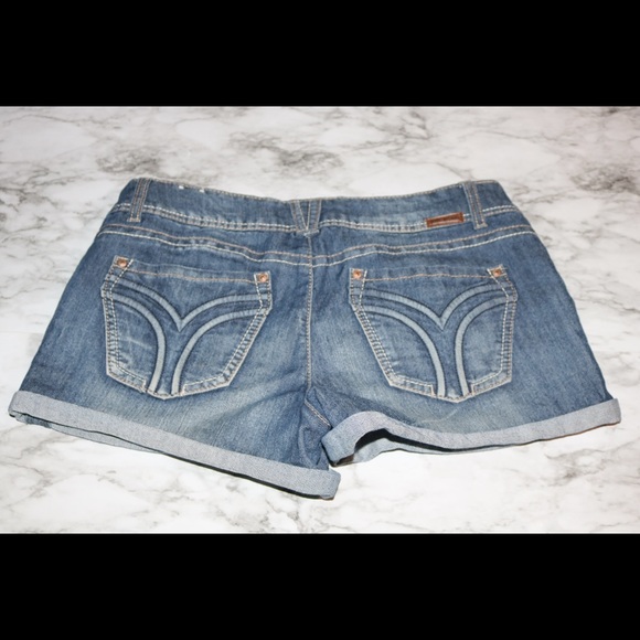 Jean shorts - Picture 3 of 3